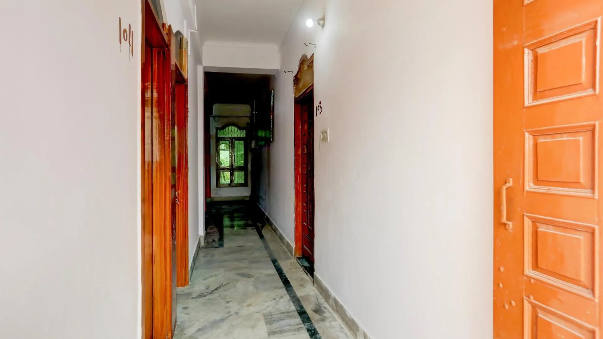 Hotel O The Relax In Benares 3*,  India